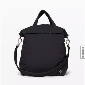 LULULEMON NWOT ON MY LEVEL NYLON GYM TOTE BLACK SILVER STRAP travel bag shoulder